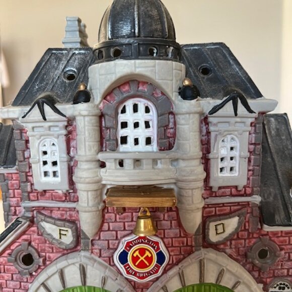 Lemax 2019 Ceramic Caddington Fire Brigade (95520) Lighted Firehouse - 9' Tall - Picture 8 of 14